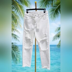 NWT Cello Women's Straight Leg White Jeans SIZE 11